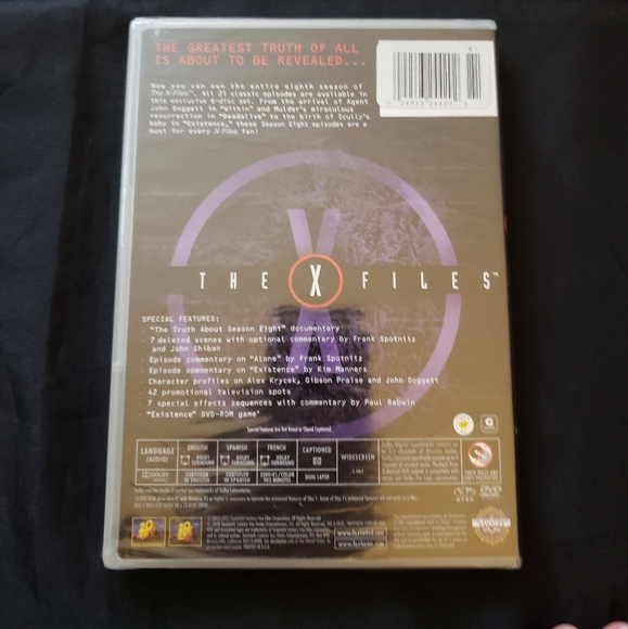 X-Files Season 8 DVD - Picture 2 of 4